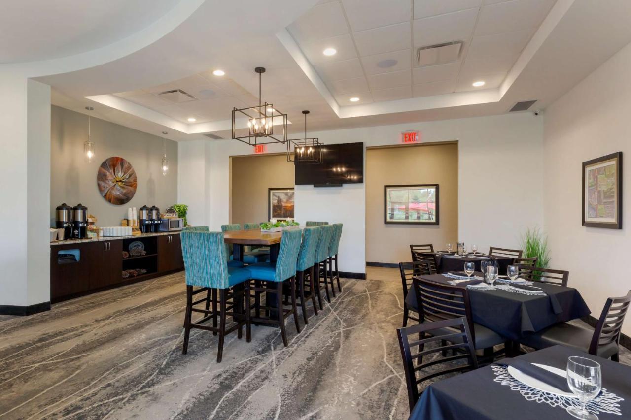Best Western Premier Northwood Hotel Timmins Buitenkant foto