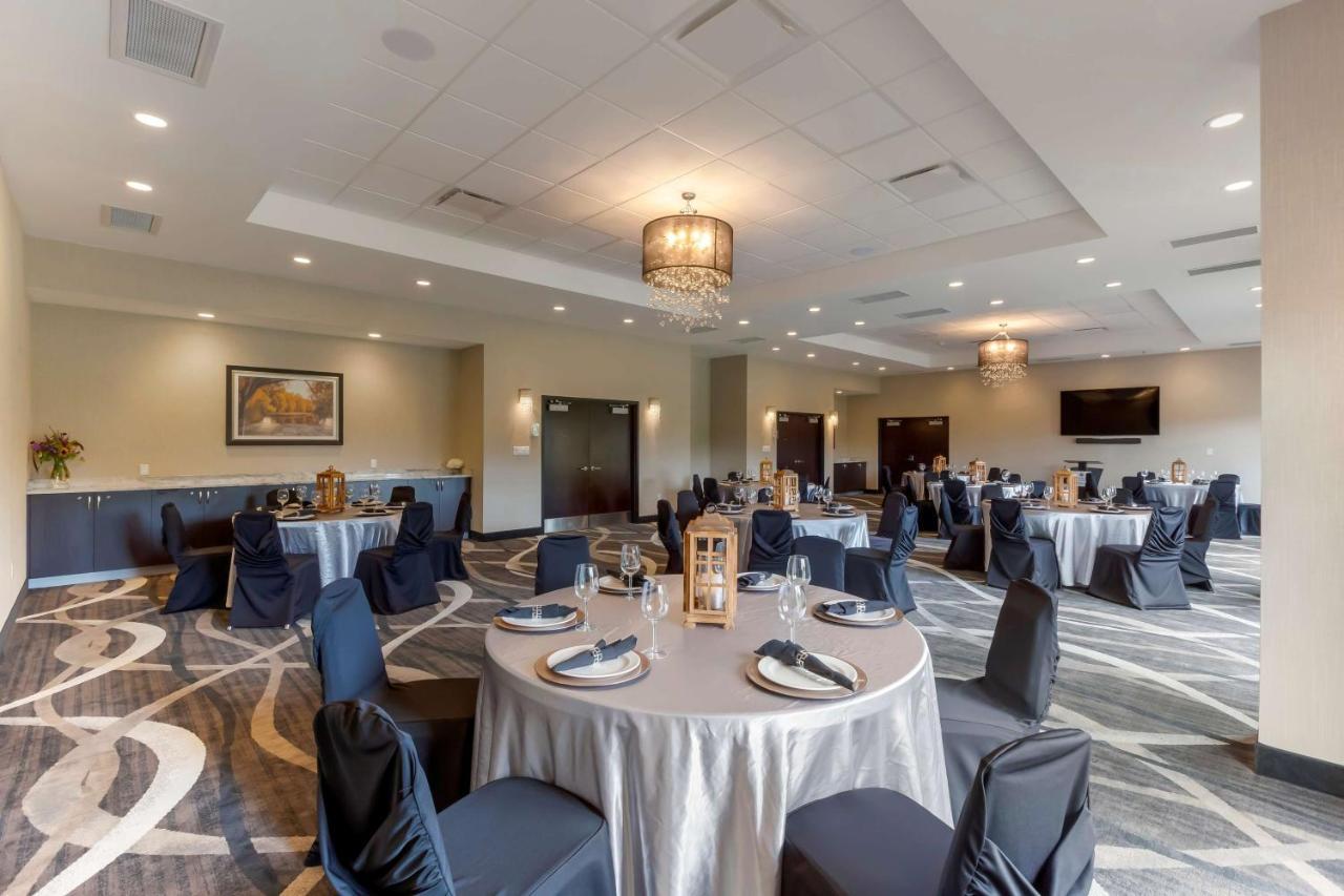 Best Western Premier Northwood Hotel Timmins Buitenkant foto