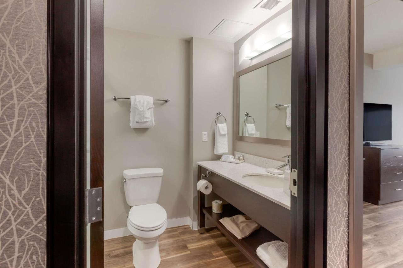 Best Western Premier Northwood Hotel Timmins Buitenkant foto