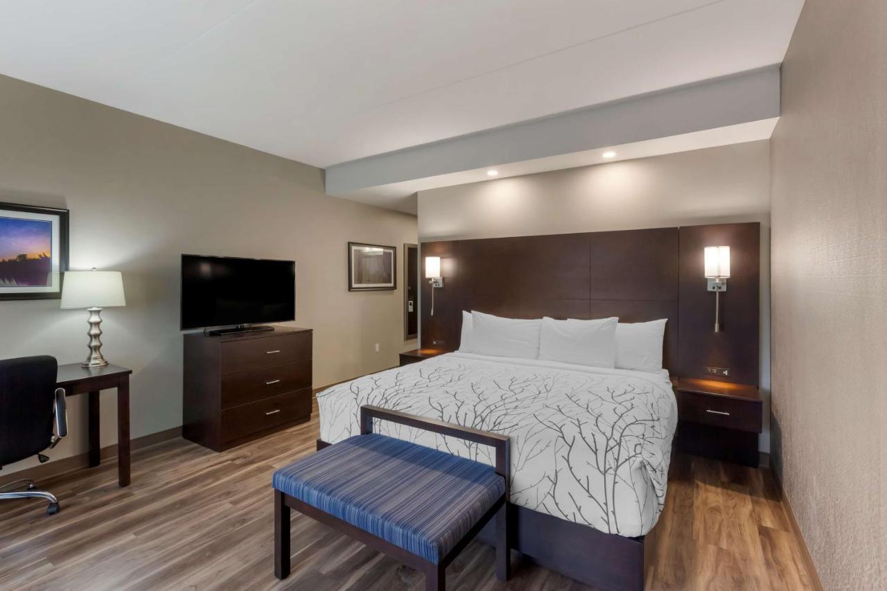 Best Western Premier Northwood Hotel Timmins Buitenkant foto